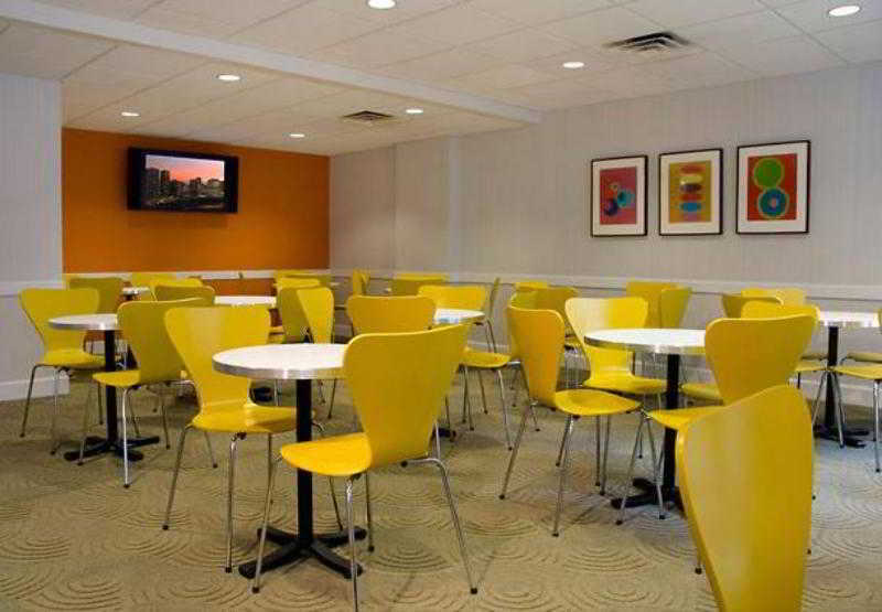 Fairfield Inn And Suites Chicago Downtown/ Magnificent Mile Restaurant foto