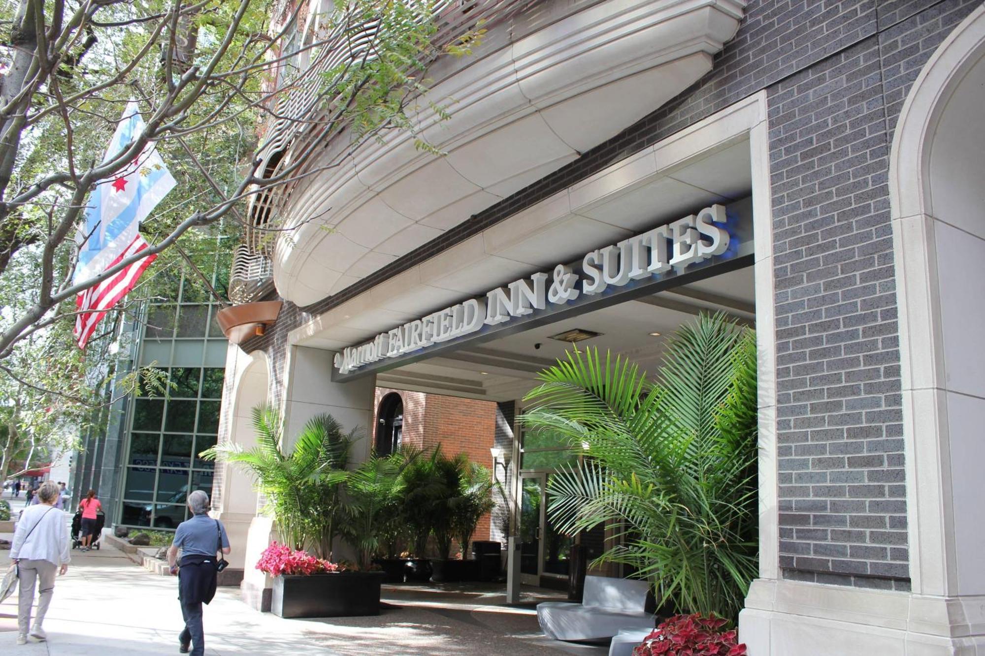 Fairfield Inn And Suites Chicago Downtown/ Magnificent Mile Exterior foto